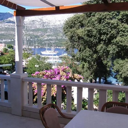 아파트 In With Sea View, Terrace, Air Conditioning, Wi-fi