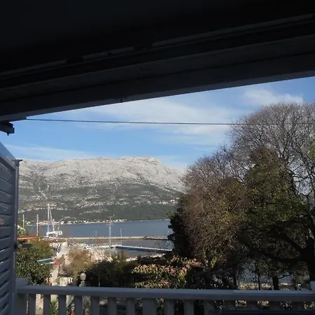 아파트 In With Sea View, Terrace, Air Conditioning, Wi-fi *