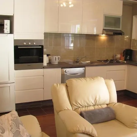 In With Sea View, Terrace, Air Conditioning, Wi-fi