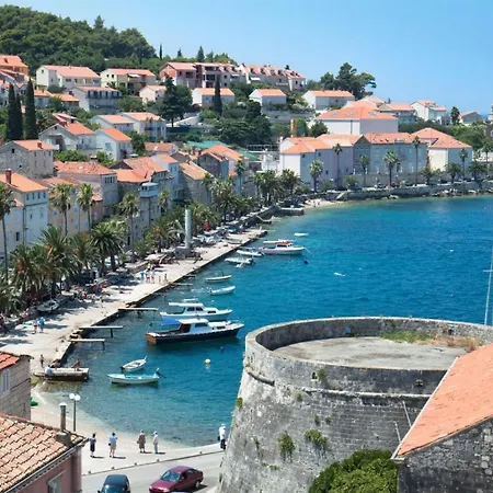 Daire In With Sea View, Terrace, Air Conditioning, Wi-fi Korčula