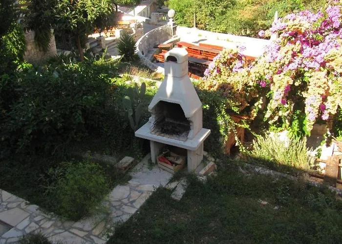 Apartman In With Sea View, Terrace, Air Conditioning, Wi-fi Korčula