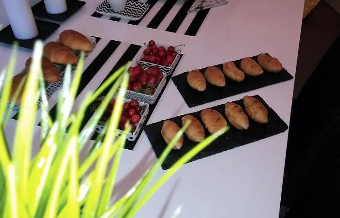 Apartman In With Sea View, Terrace, Air Conditioning, Wi-fi Korčula