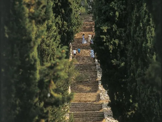 In With Sea View, Terrace, Air Conditioning, Wi-fi Korčula